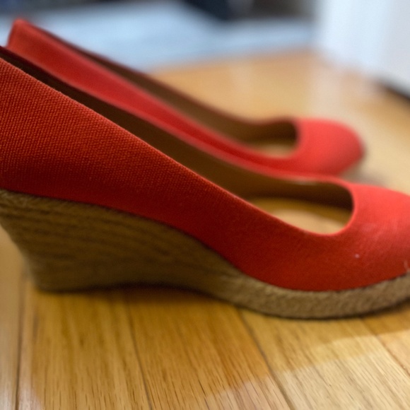 🔥 J.Crew Seville Red Wedge Espadrilles – Size 8.5 – Like New! 🔥 - Picture 5 of 9